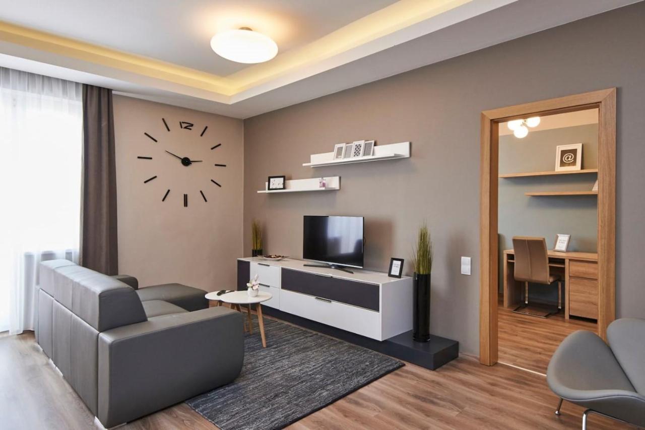 Orangehomes Fantastic 3 Bedrooms Apartment Dohany Street Budapest Ngoại thất bức ảnh